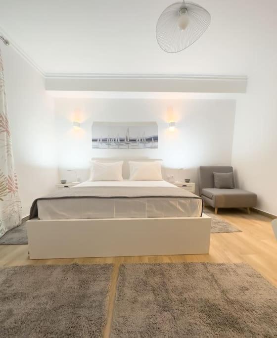 דירות Petite Retreat In Kolonaki, Athens /Netflix מראה חיצוני תמונה